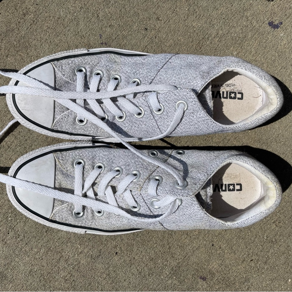 Converse Women’s Size 8 Heather Gray